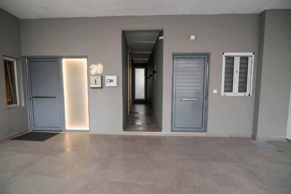 Gallery 5